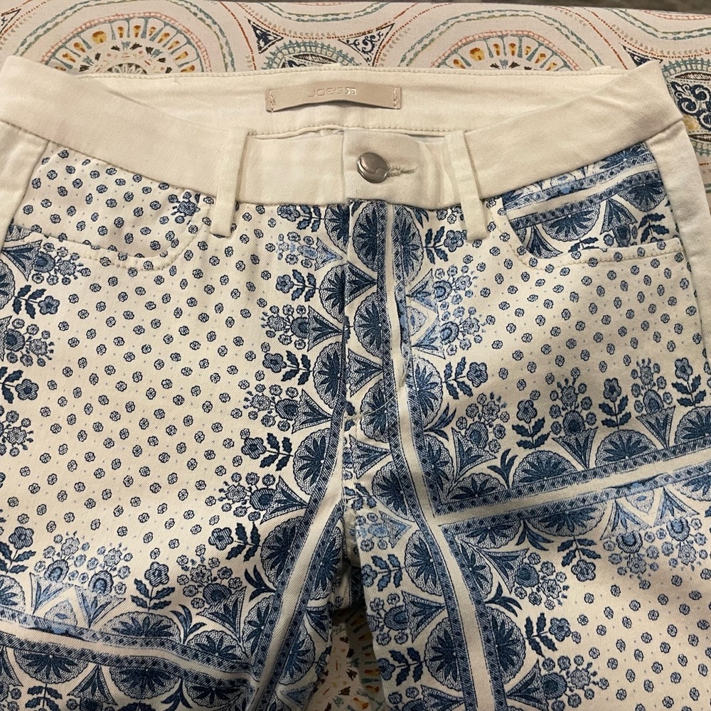Joe’s White Denim French Blue Jeans